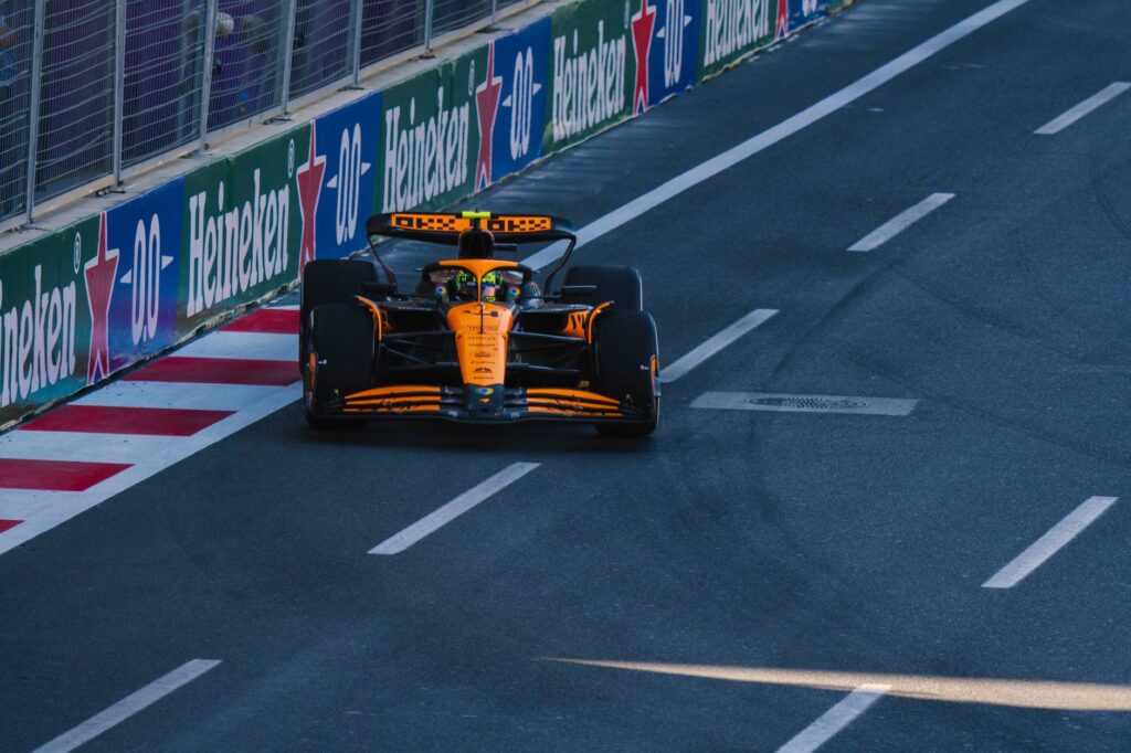 Oscar Piastri McLaren crash