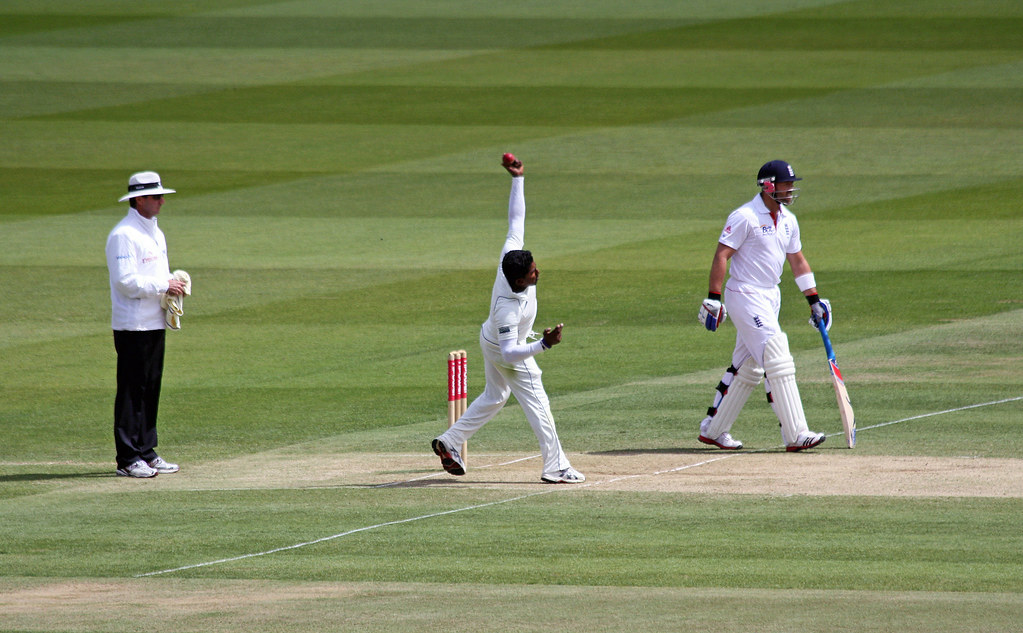 Sri Lanka beat England